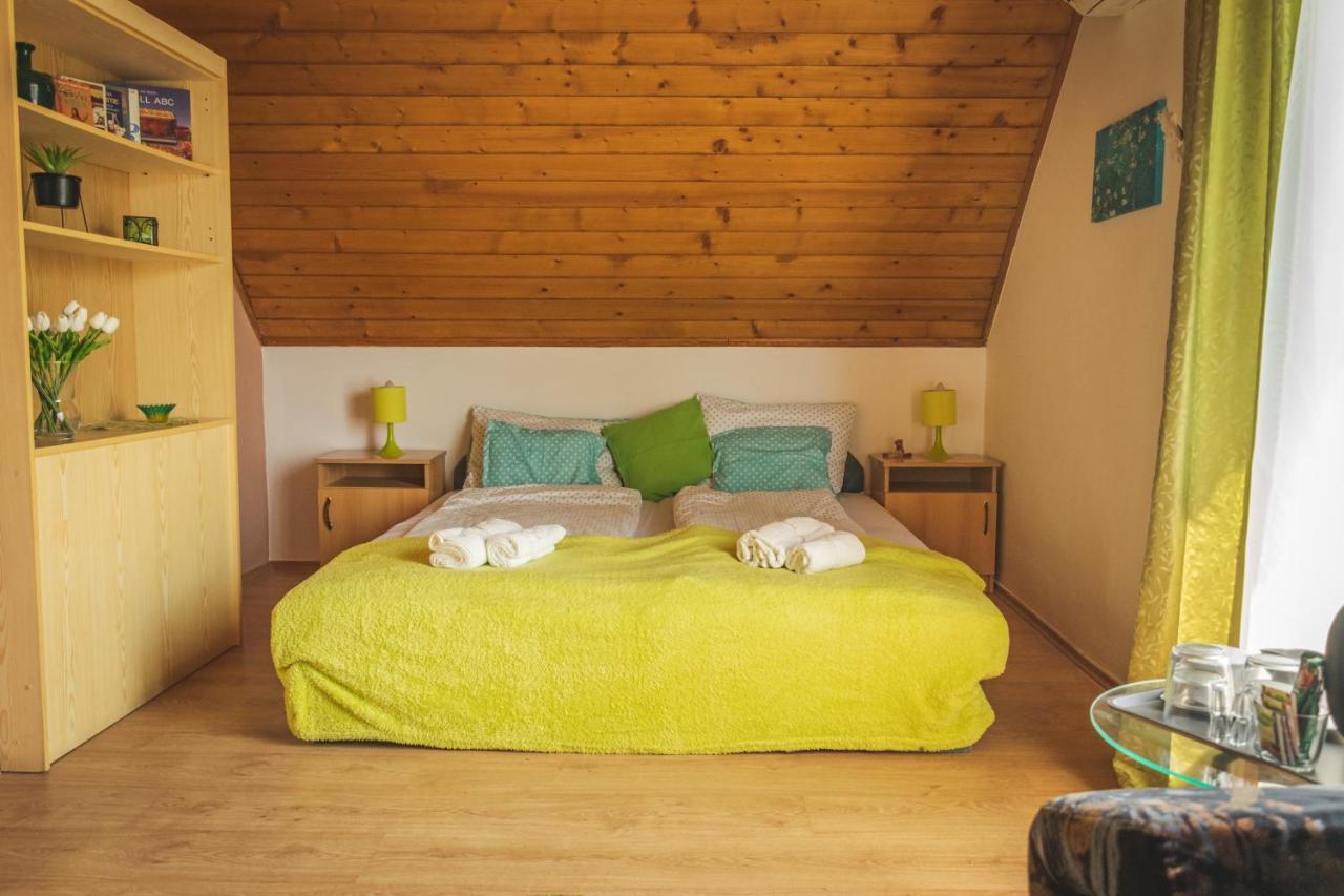 Linett Apartman Hajdúszoboszló Zewnętrze zdjęcie