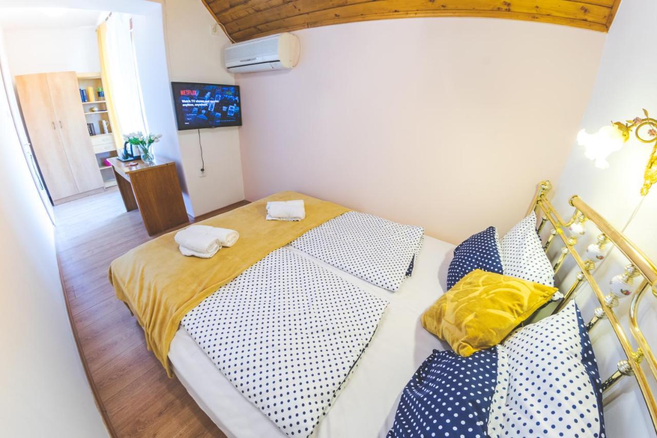 Linett Apartman Hajdúszoboszló Zewnętrze zdjęcie